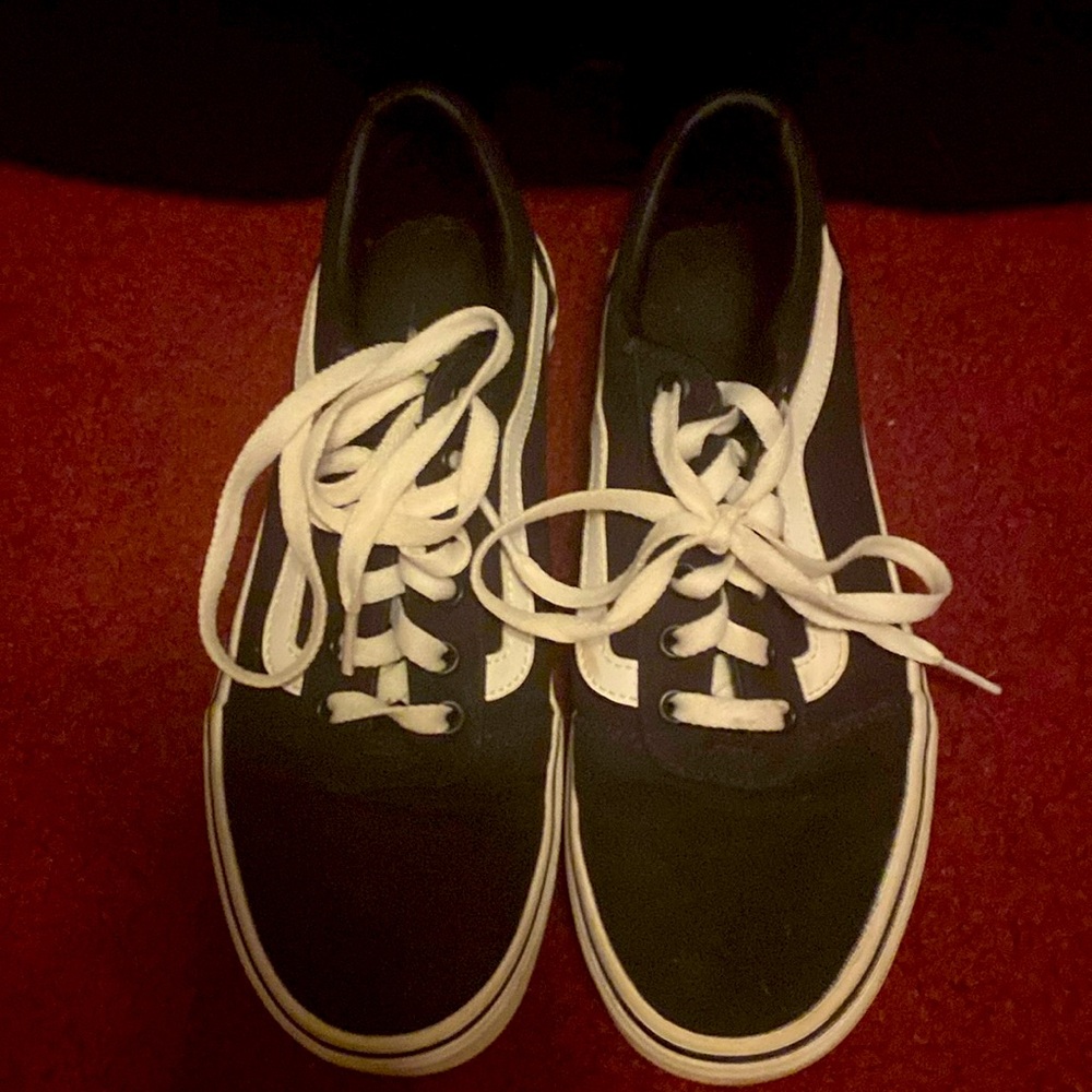 Bans woman size 8.5